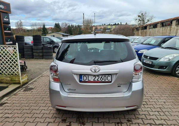 Toyota Verso cena 19900 przebieg: 282000, rok produkcji 2012 z Kęty małe 254